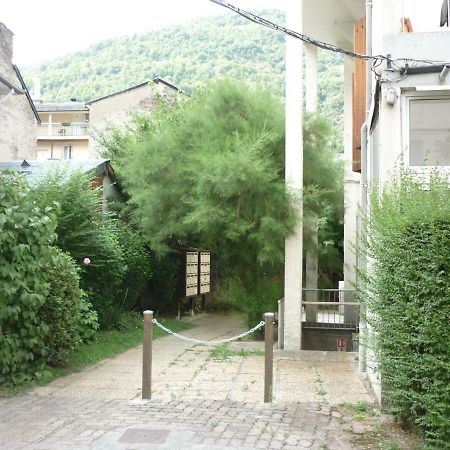 Le Pardeilhan Appt Chaleureux, Lumineux Avec Terrasse Et Parking En Coeur De Ville Bagnères-de-Luchon Eksteriør billede